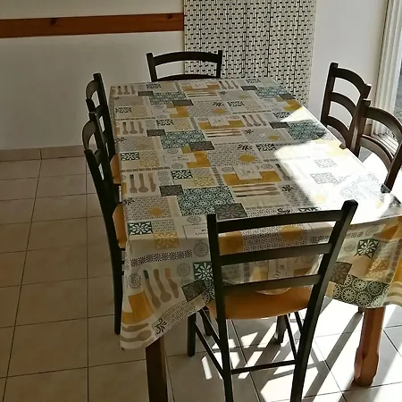 Maison A L'herbaudiere Pour 7 Pers. Proche Avec Independant - Fr-1-823-13 *